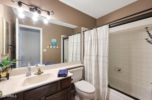 19429 35 Pl, Phoenix AZ 85028-3938 exterior