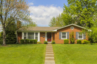 7819 Oxted Ln, Louisville, KY 40222-4263