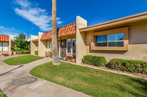 1320 Bethany Home Rd, Phoenix AZ 85014-2048 exterior