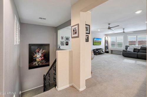 1665 Blaylock Dr, Phoenix AZ 85085-6324 exterior