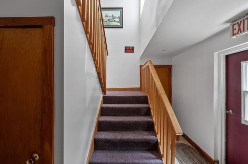 299 Ash St, Winchendon MA 01475-1878 exterior