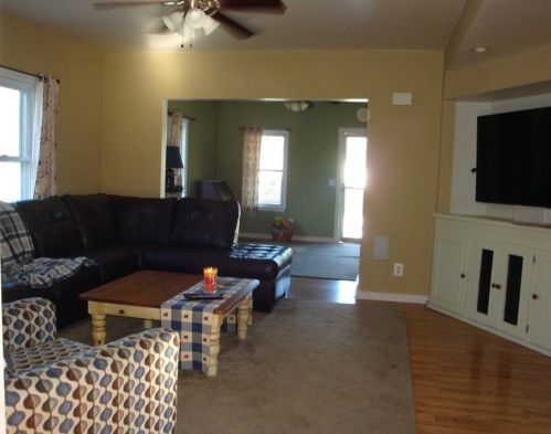 19 Metropolitan Park Ave, Seekonk MA 02771-4208 exterior