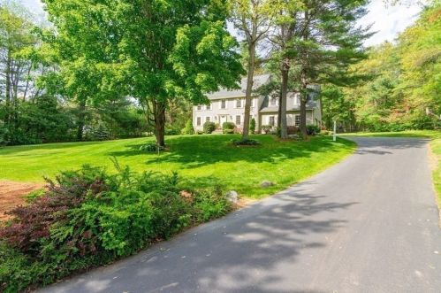 11 Old Mill Rd, Norfolk, MA 02056-1435