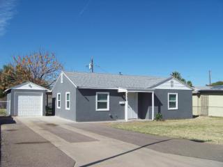 6230 3rd Ave, Phoenix AZ  85027-4746 exterior