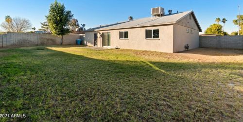 3015 Corrine Dr, Phoenix AZ 85029-1965 exterior