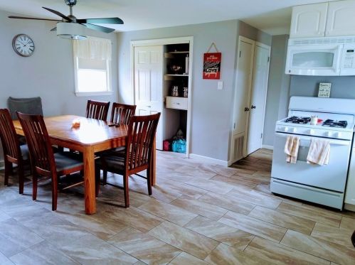 20 Doris St, Worcester MA 01606-1308 exterior