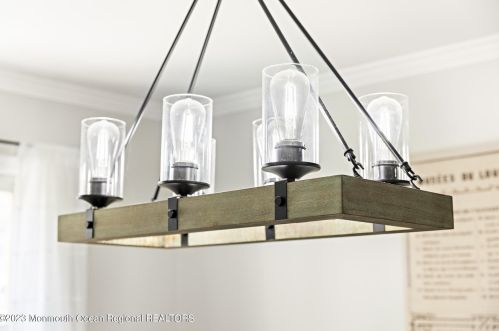 450 Branch Ave, Little Silver NJ  07739-1111 exterior