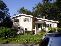 157 Stanton Ave, Newton, MA 02466-3005