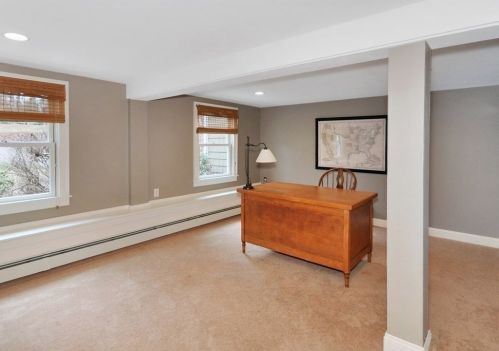 20 Brucewood Rd, Acton MA 01720-4422 exterior