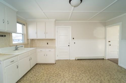 1 Hamilton St, Plymouth MA 02360-4101 exterior