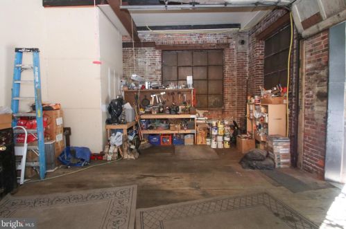 1225 6 St, Philadelphia PA 19147-4828 exterior