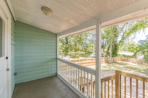 703 Erin Ave, Atlanta GA 30310-4213 exterior