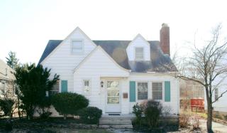 447 Fallis Rd, Columbus OH  43214-3772 exterior