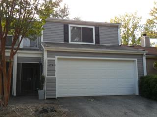 692 Idlewild Cir, Birmingham, AL 35205-5803