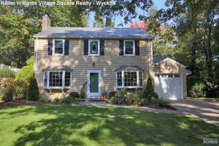 45 Oak Ave, Tenafly NJ  07670-2647 exterior