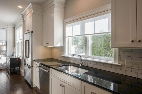 319 Hillcrest Rd, Needham MA 02492-4028 exterior