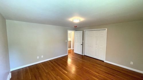 9 Dixfield Rd, Worcester MA  01606-1085 exterior