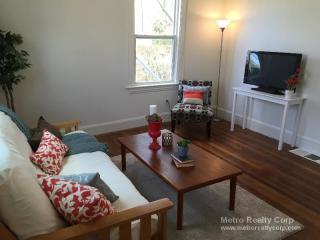 11 Winthrop Ave, Newton MA  02458-1810 exterior