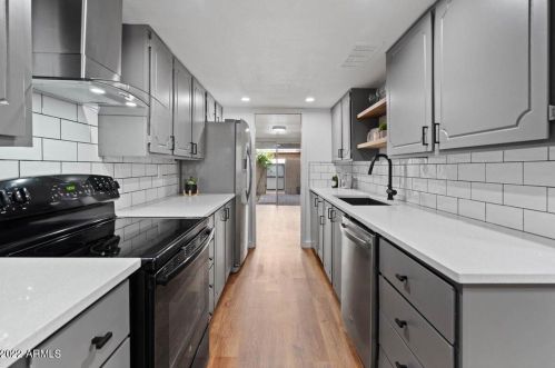 7625 19th Ln, Phoenix AZ  85021-6905 exterior