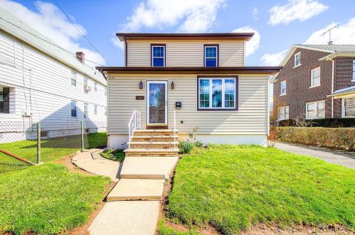 118 Lincoln Ave, Carteret, NJ 07008-2739