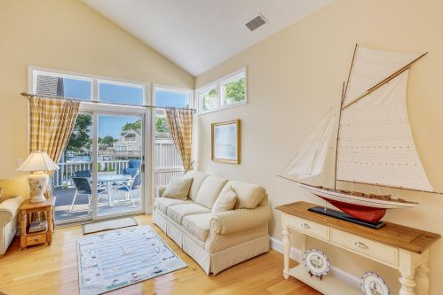 22 Keel De Sac, Falmouth MA 02540 exterior