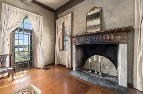 973 Hale St, Beverly MA 01915-4634 exterior