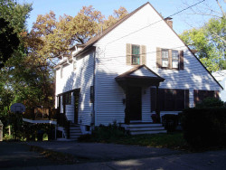 289 Cypress St, Newton, MA 02459-2227