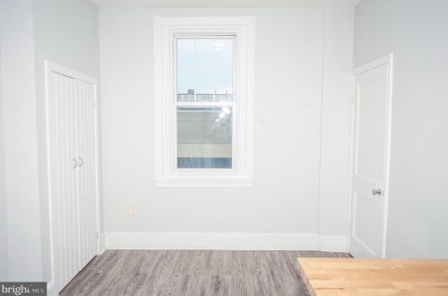 1815 20 St, Philadelphia PA 19145-2048 exterior