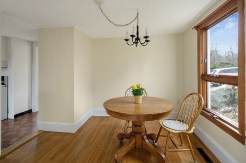 216 Hull St, Hingham MA 02043-1423 exterior