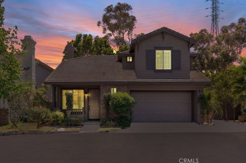 2 Bayfield, Irvine CA  92614-7907 exterior