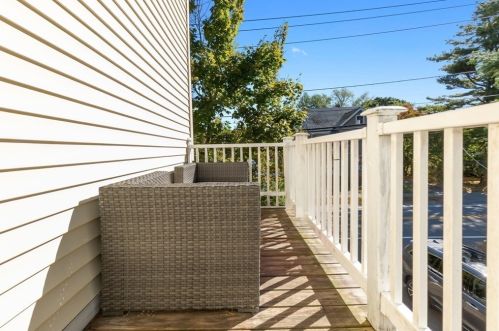 25 Budleigh Ave, Beverly MA 01915-1813 exterior