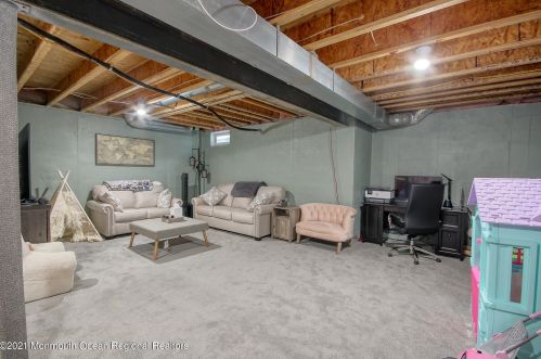 104 Brookfield Dr, Jackson Twp NJ  08527-3884 exterior