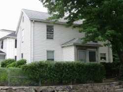 201 Derby St, Newton, MA 02465-1526