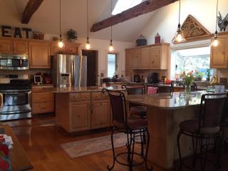 563 Bradley Rd, Cleveland OH  44140-1668 exterior