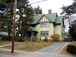 99 Pine Ridge Rd, Newton, MA 02468-1616