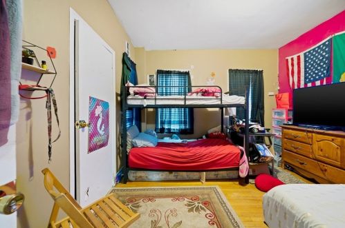 32 Appleton St, Everett MA 02149-1930 exterior