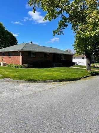 19 Miscoe Rd, Worcester, MA 01604-3517