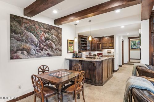 2870 Westview Trl, Park City UT 84098-6342 exterior