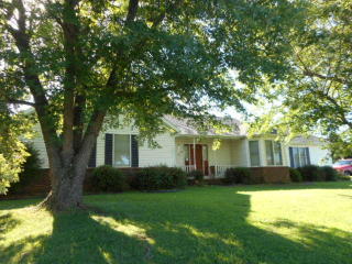 728 Bartlett Ave, Madisonville, KY 42431-2858