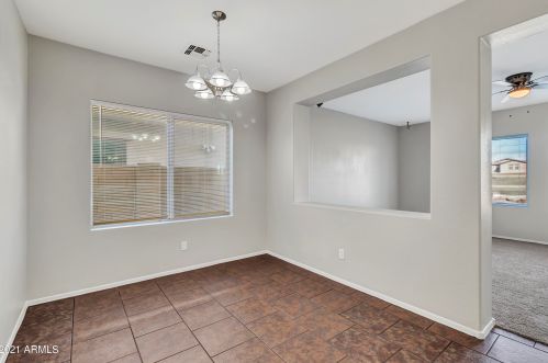 9118 Cypress St, Phoenix AZ 85003-1106 exterior