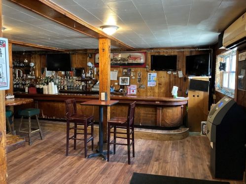 505 Washington St, Canton MA 02021-3650 exterior