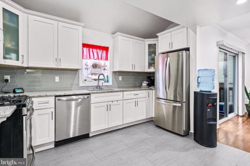 126 Carpenter St, Belleville NJ 07109-1456 exterior