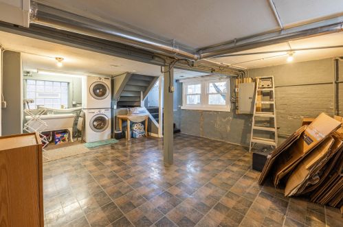 2242 Kenilworth Ave, Forest View IL 60402-2213 exterior