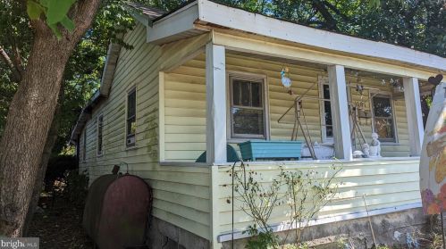 1001 Haskell Ave, West Deptford NJ 08066-1066 exterior