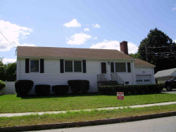 256 River St, Newton, MA 02465-1436