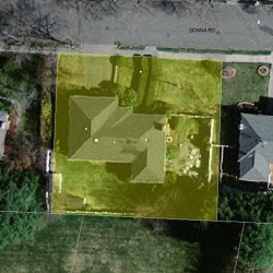 31 Donna Rd, Newton MA 02459-2804 aerial view