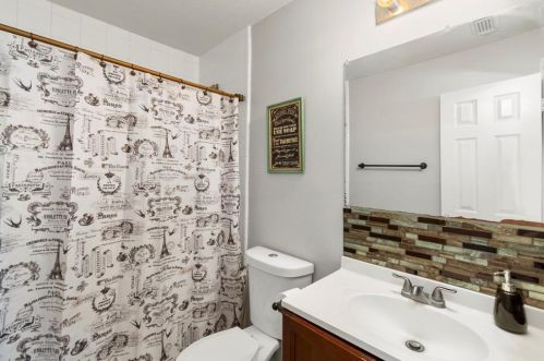 18134 Brightwood Park Ln, Richmond TX 77407-2293 exterior