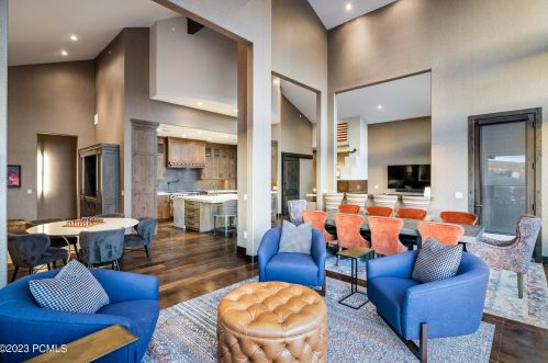 8449 Silver Crk Rd, Park City UT exterior