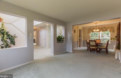 103 Ladds Ln, West Deptford NJ 08093-2319 exterior