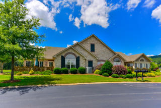 14 Laurel Ln, Brownsboro AL  35741-9616 exterior